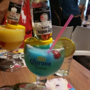 Margarita coronada blue