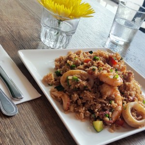 ARROZ CHAUFA DE MARISCOS