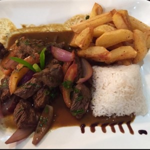 Lomo Saltado