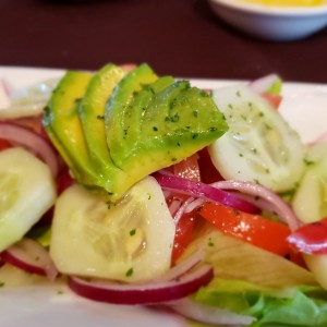 Ensalada con aguacate 