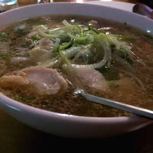 Pho de pollo