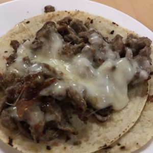 tacos de bistec con cheeseeeeee