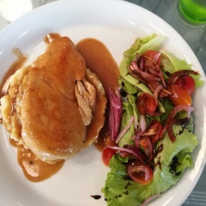 Pollo en salsa de tamarindo