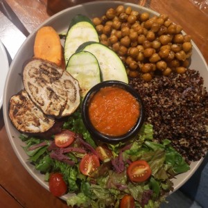 Mika buddha bowl