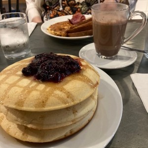 Pancakes de Frutos Rojos