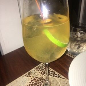 Sangria blanca