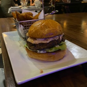 HAMBURGUESAS - La Chivo Burger