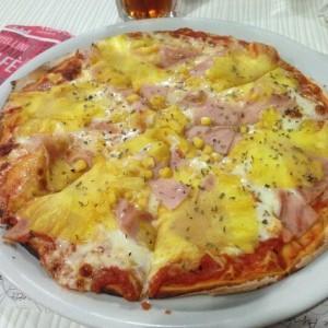 Pizza Hawaiana