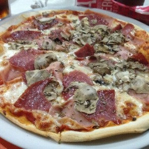 Pizza 4 Estaciones