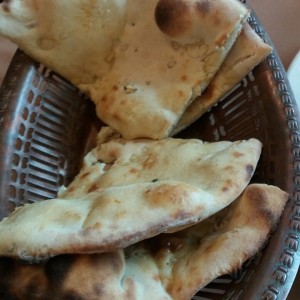 Garlic naan