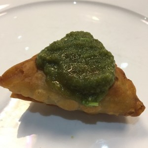 Samosa de pollo