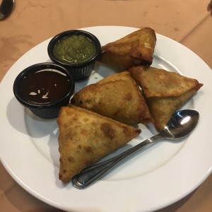 samosas de pollo