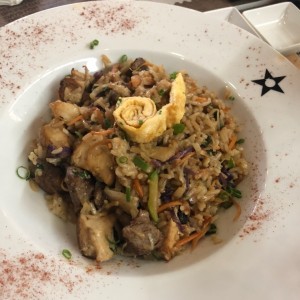 Imprescindibles arroces - Yakimeshi mixto