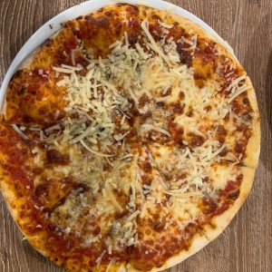 Pizza de quesos 