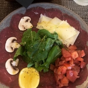 Carpaccio de res