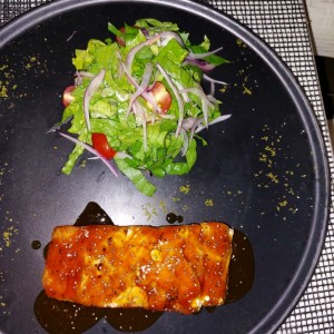 salmon salsa maracuya