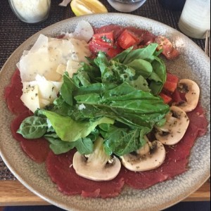 carpaccio de lomito!