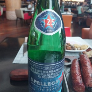 agua sampellegrino 