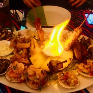 pique de mariscos