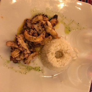 Pulpo al ajillo