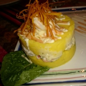 Causa de camarones