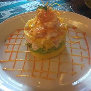 causa de camarones