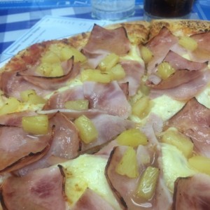 pizza hawaiana con miel 