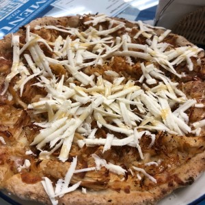 pizza de pollo + queso feta + miel ?