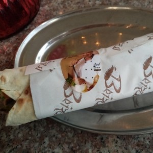 Emparedados - Shawarma de Pollo