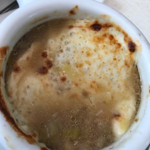 sopa de cebolla