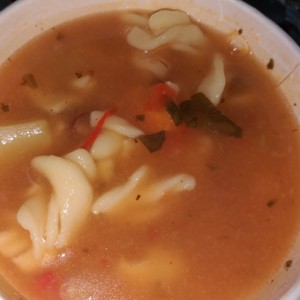 sopa de minestrone