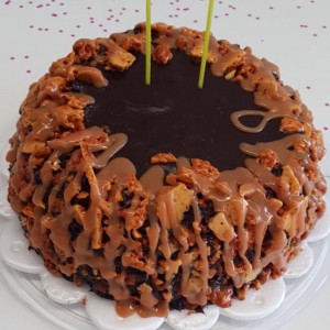 toffee caramel chocolate cake
