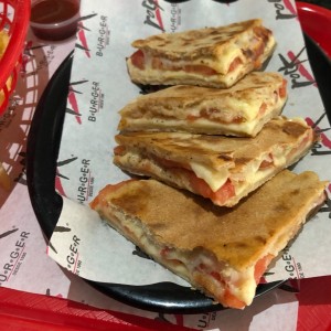Sandwich de Mozzarella con Tomate