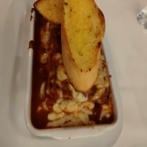 Lasagna de carne 