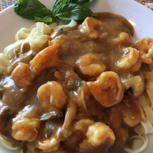 fettuccini curry camarones