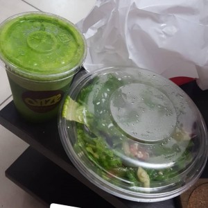 Green Power y Greek Salad