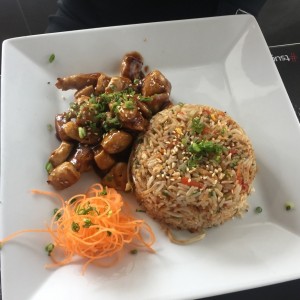 Yakimeshi - Pollo