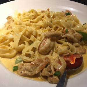 cajun shrimp & chicken pasta