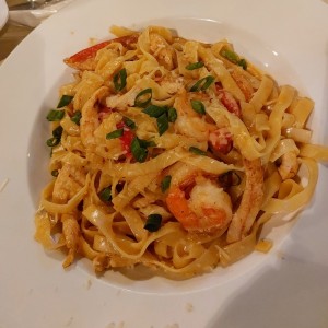 chicken & shrimp cajun pasta