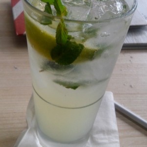 mojito happy hour