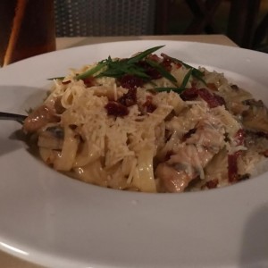 garlic chicken alfredo