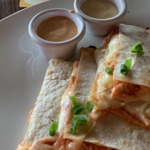 Appetizers - GRILLED CHICKEN QUESADILLAS