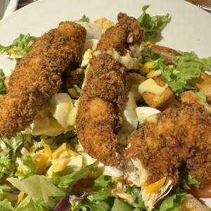 CAJUN FRIED CHICKEN SALAD