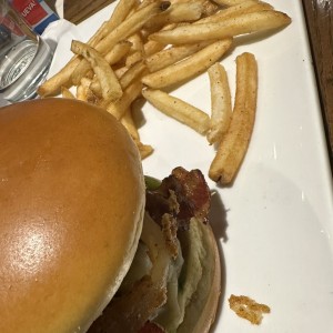 Burgers - BACON CHEESEBURGER $