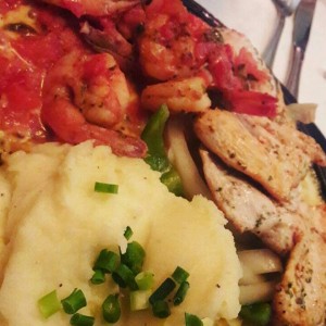 Sizzling Chicken & Shrimps 