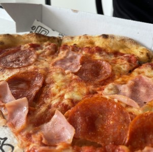 Pizza Pepperoni Americano 12"