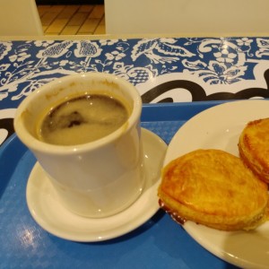 cafe y pastelito