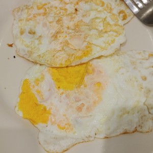 2 huevos fritos