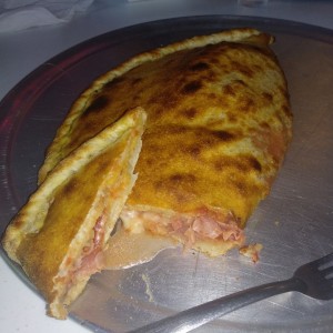 Calzone carnivoro