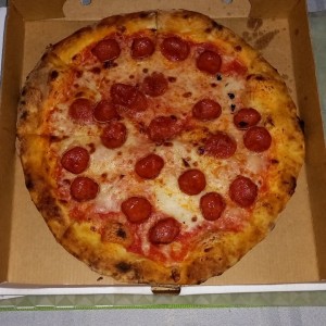Pizzas Rojas - Pepperoni